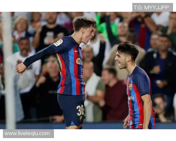 巴萨与巴西的经典对决回顾及胜负分析